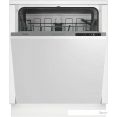    Indesit DI 3C49 B