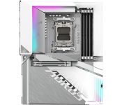   Gigabyte B650E Aorus Stealth Ice